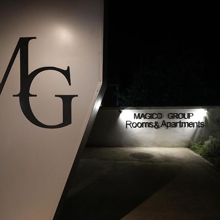 Magico Rooms & Apartments นิส ภายนอก รูปภาพ