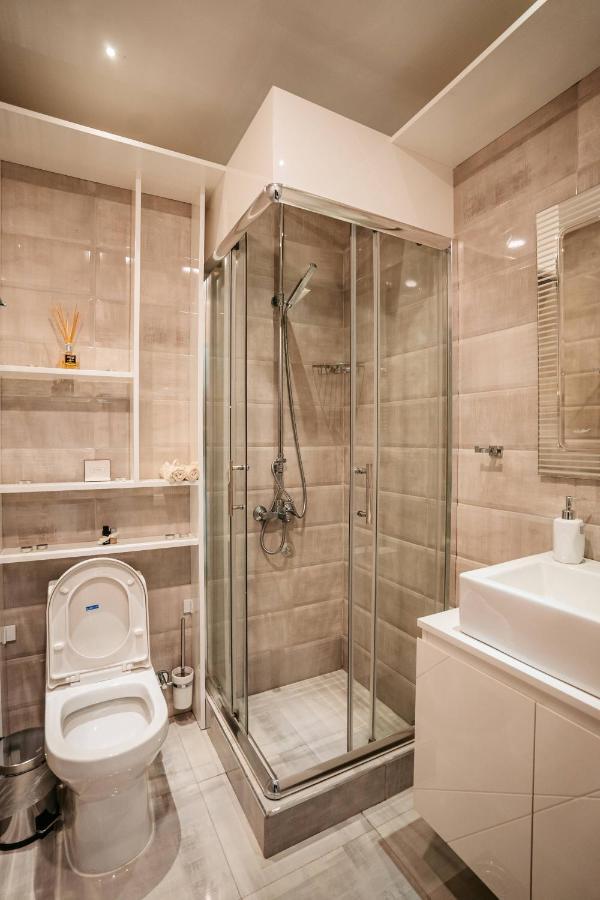 Magico Rooms & Apartments นิส ภายนอก รูปภาพ